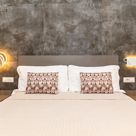 Patriziella 4 Rooms Sorrento Dış mekan fotoğraf