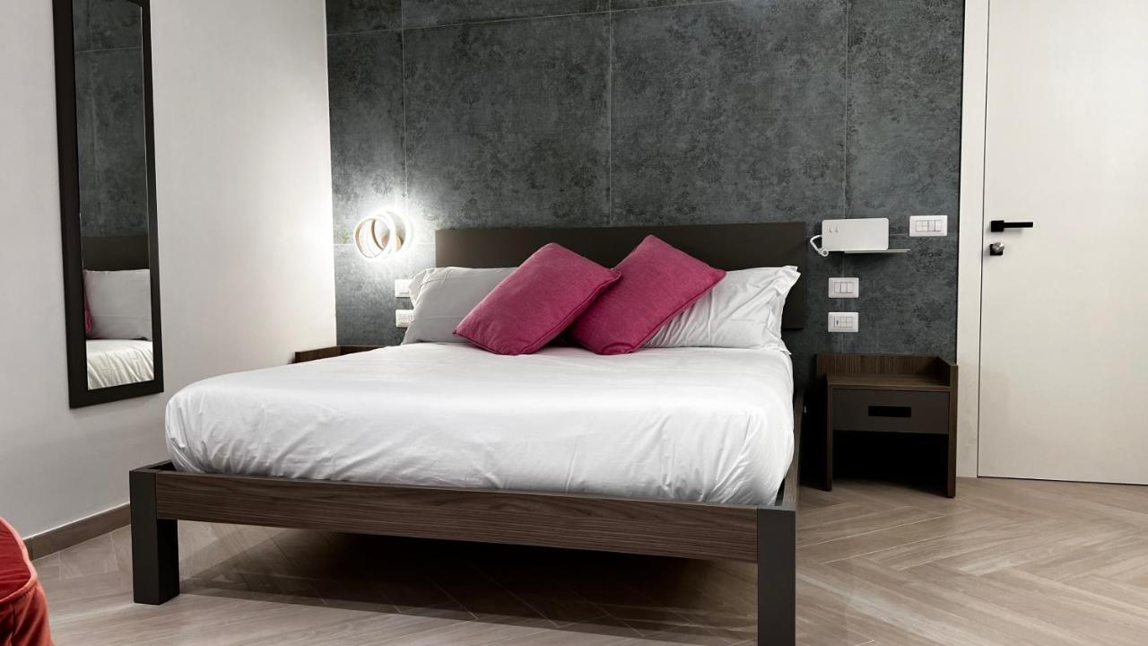 Patriziella 4 Rooms Sorrento Dış mekan fotoğraf