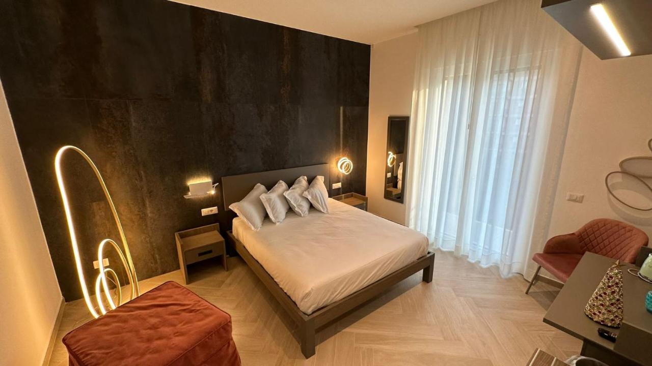 Patriziella 4 Rooms Sorrento Dış mekan fotoğraf