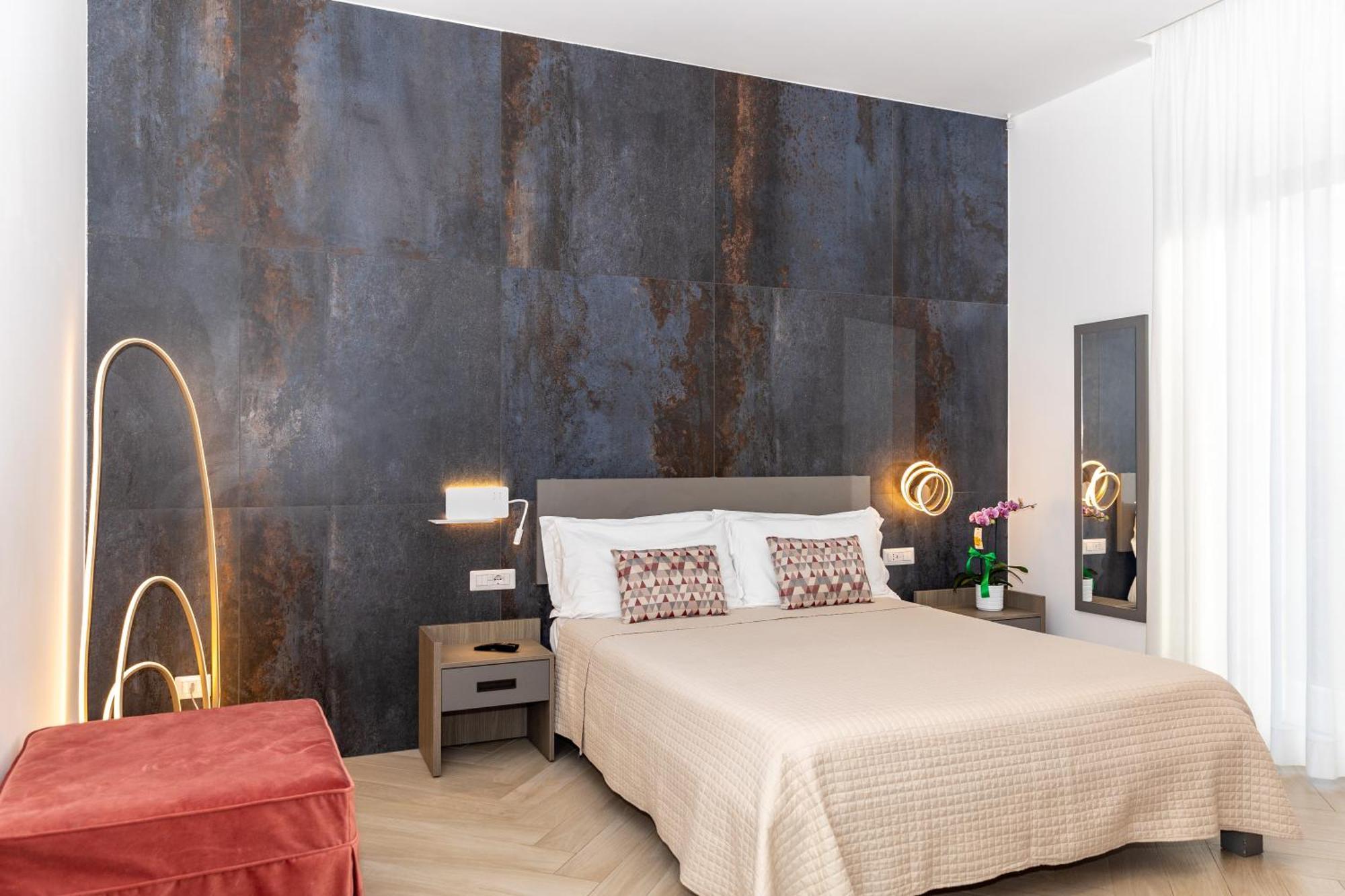 Patriziella 4 Rooms Sorrento Dış mekan fotoğraf