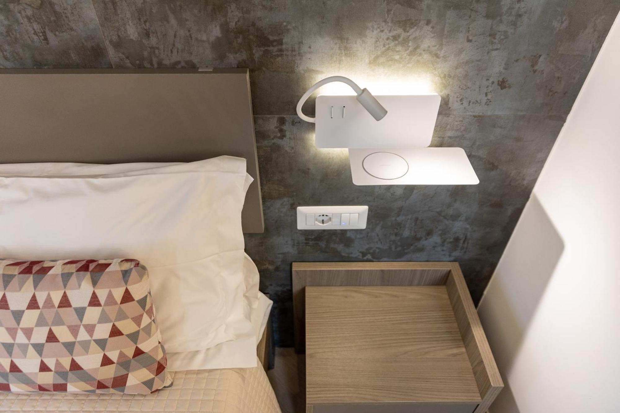 Patriziella 4 Rooms Sorrento Dış mekan fotoğraf