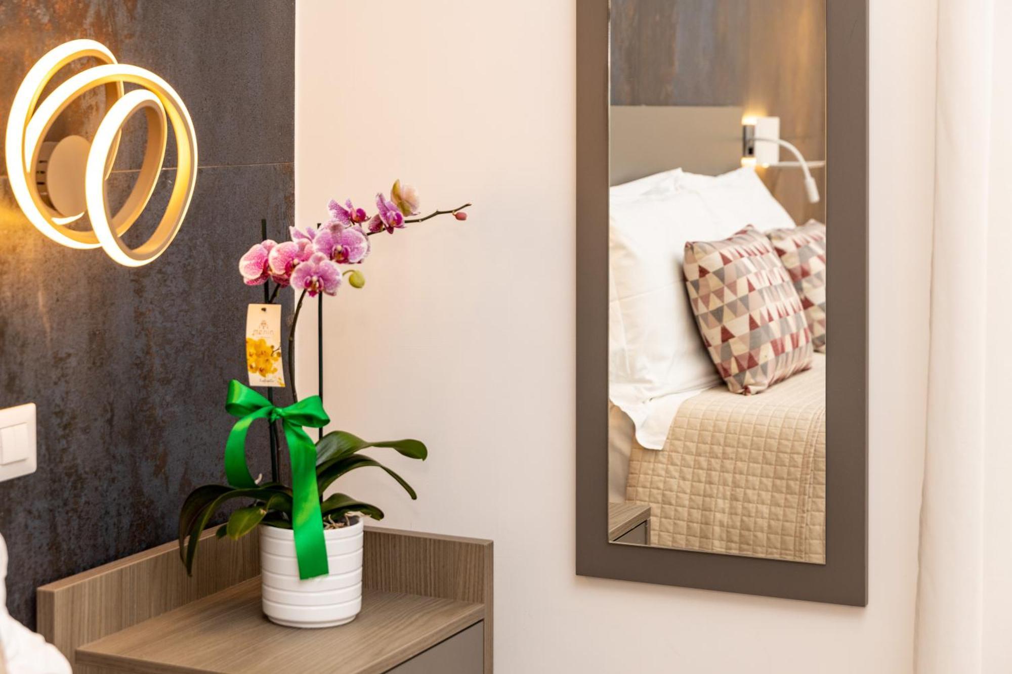 Patriziella 4 Rooms Sorrento Dış mekan fotoğraf