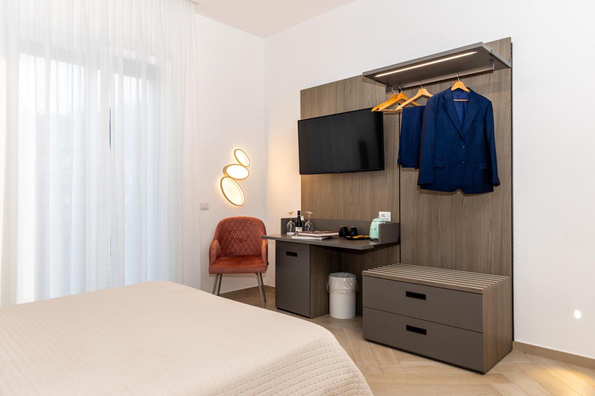Patriziella 4 Rooms Sorrento Dış mekan fotoğraf
